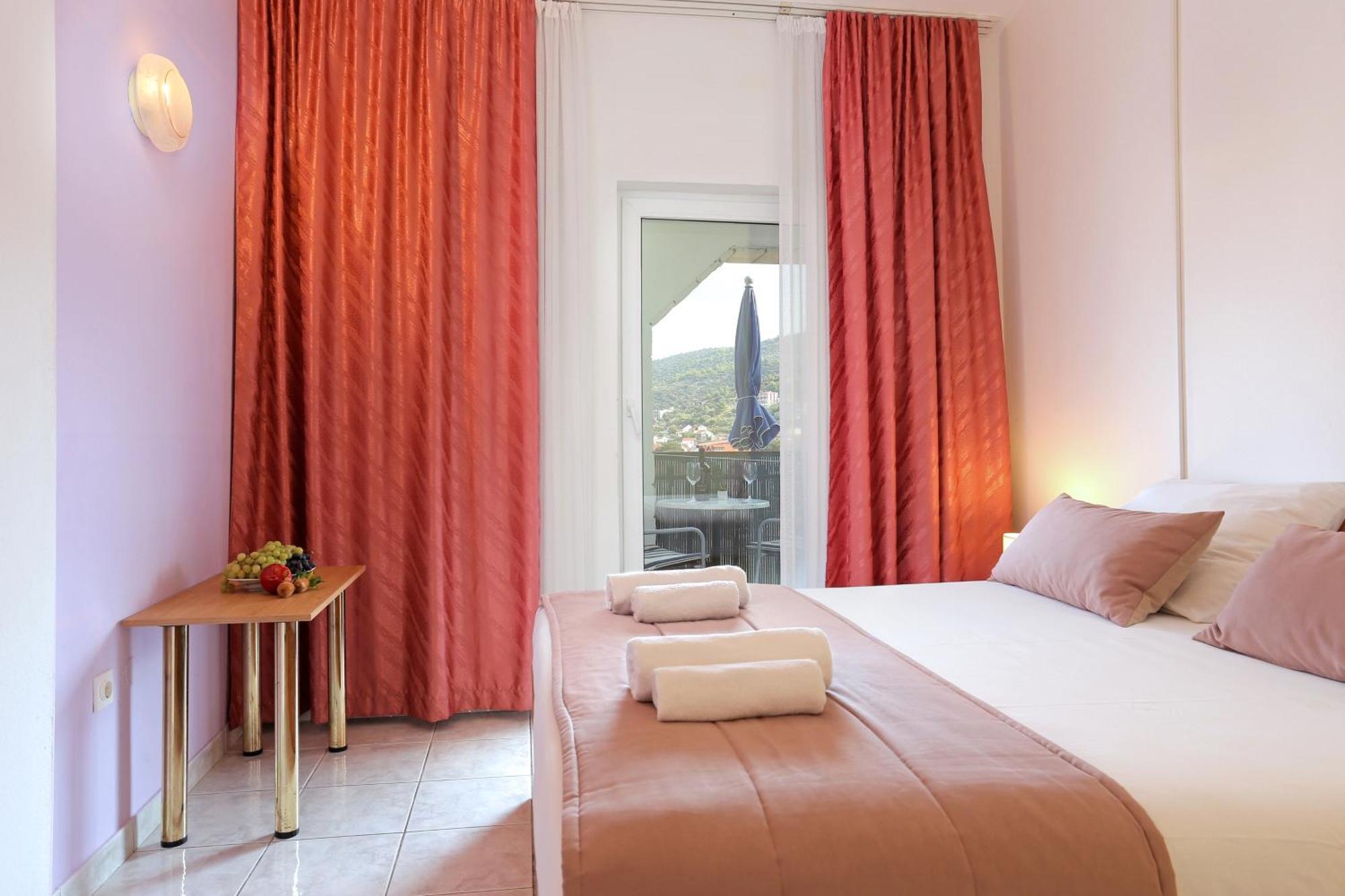 Apartments And Rooms With Parking Space Marina, Trogir - 5953 Zimmer foto